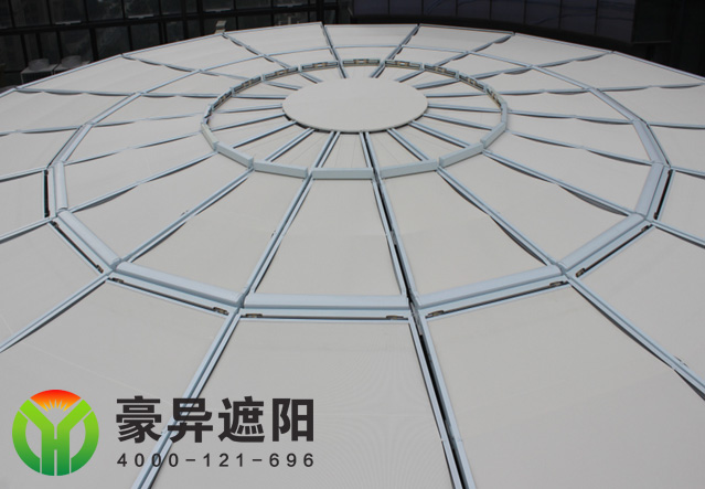 圓形玻璃頂電動天棚簾,豪異上海戶外電動天棚簾廠家,4000-121-696